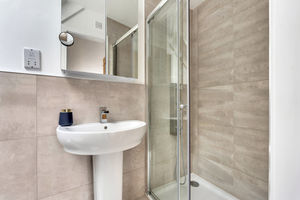 En-Suite (Bed One)- click for photo gallery